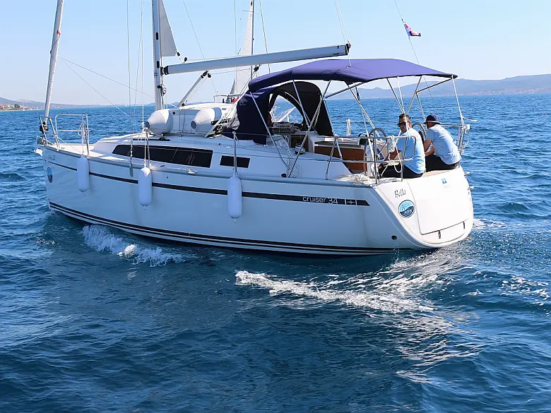 BAVARIA C 34 