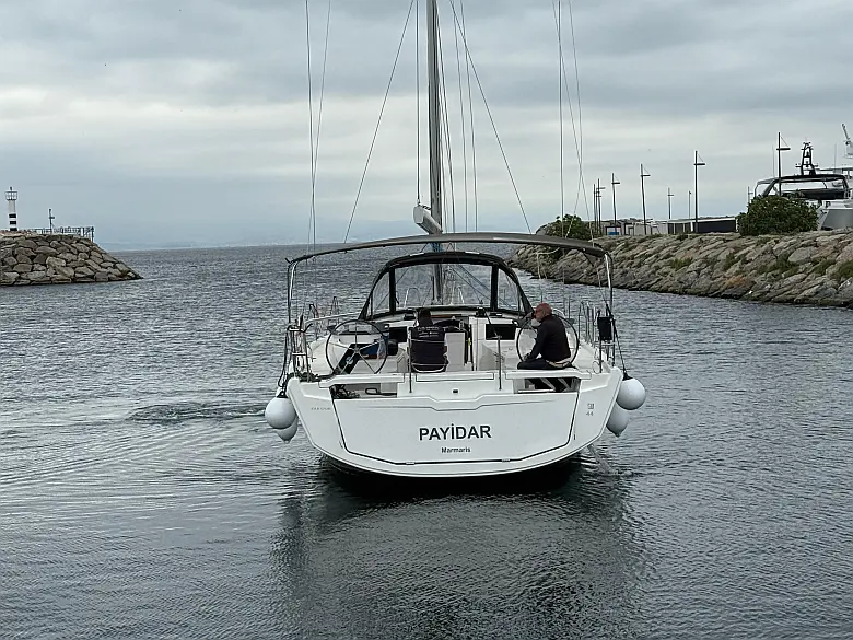 Dufour 44