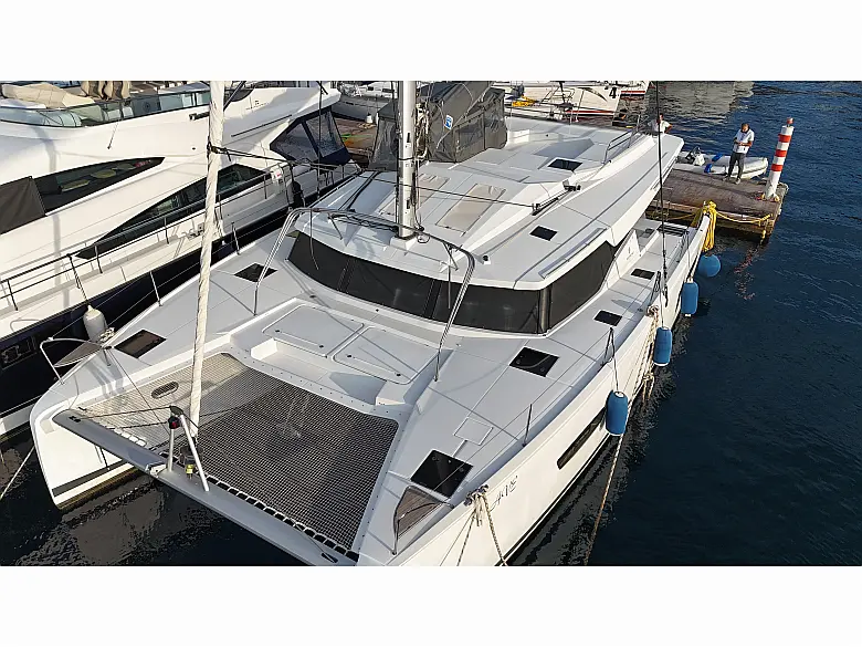 Elba 45