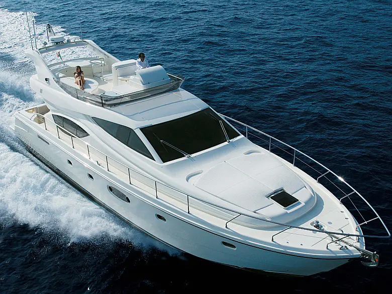 Ferretti 550