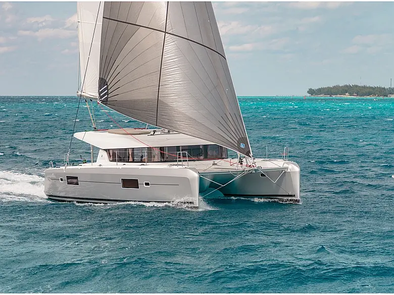 Lagoon 42